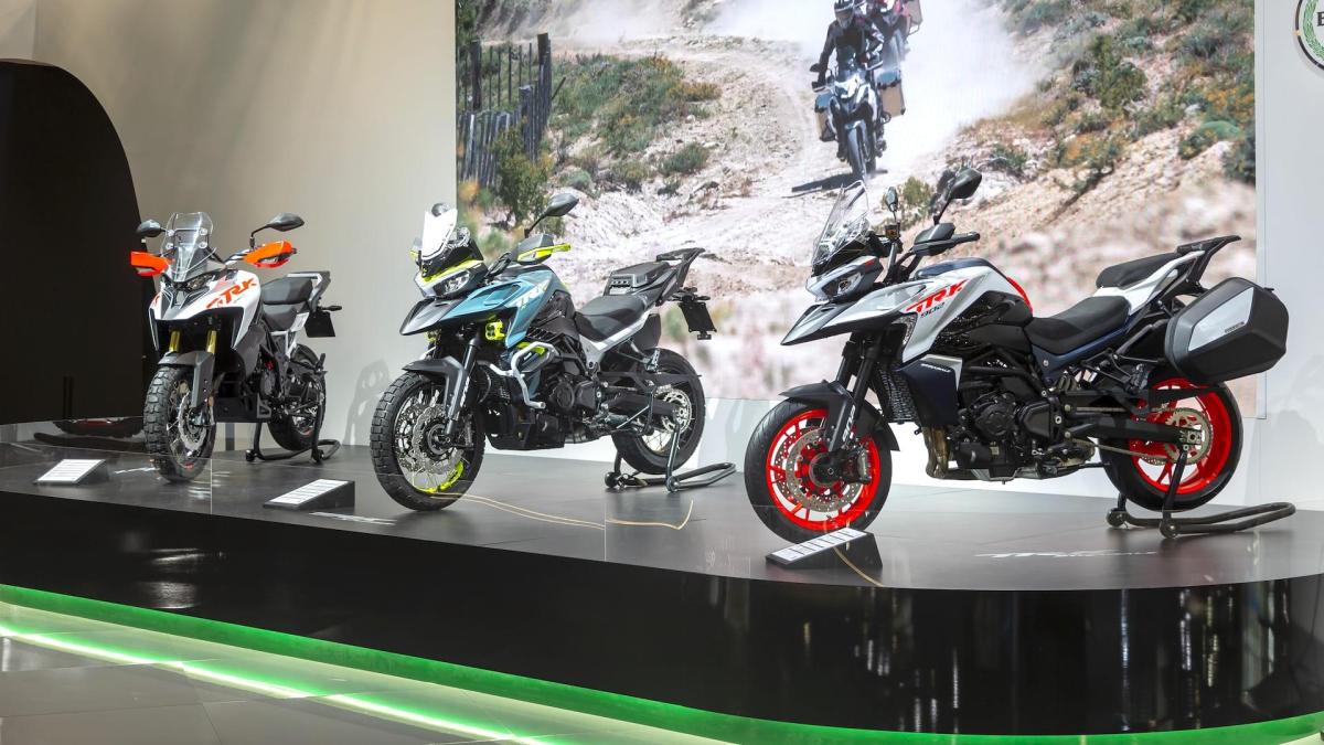 Benelli Trk 902: Stradale o Xplorer, prezzi e dati
