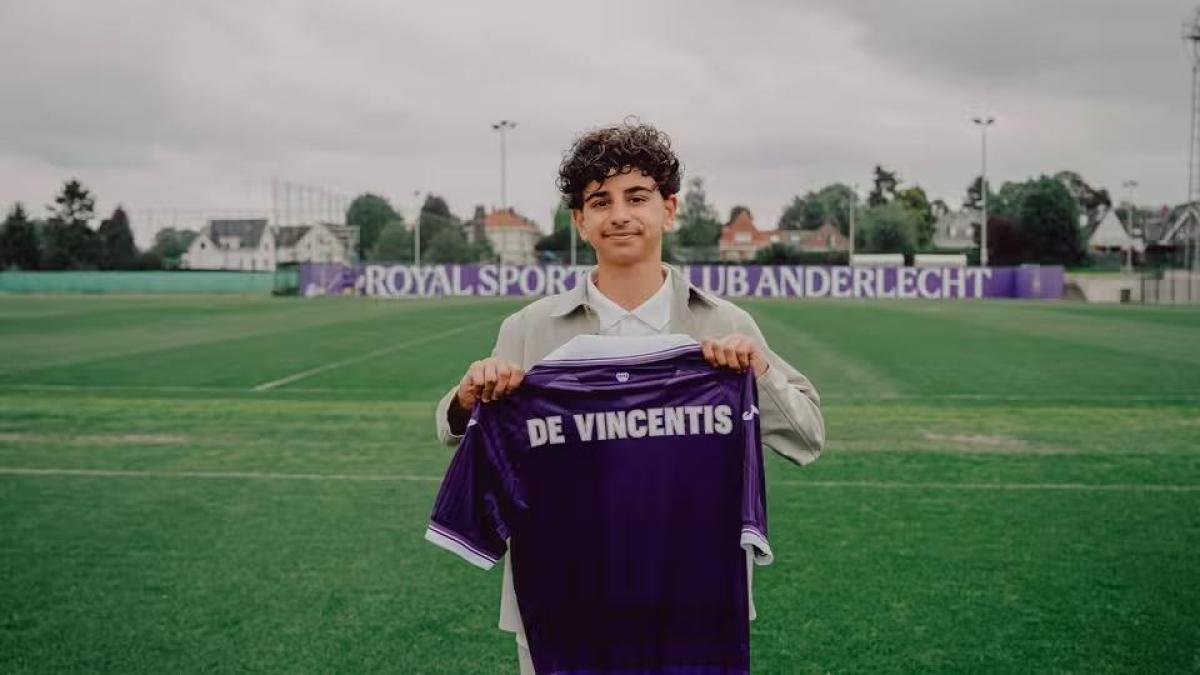 in belgio c 232 un piccolo barella ha l italia nel cuore ma non il passaporto il caso di tiago de vincentis da Gazzetta.it in belgio c 232 un piccolo barella ha l italia nel cuore ma non il passaporto il caso di tiago de vincentis