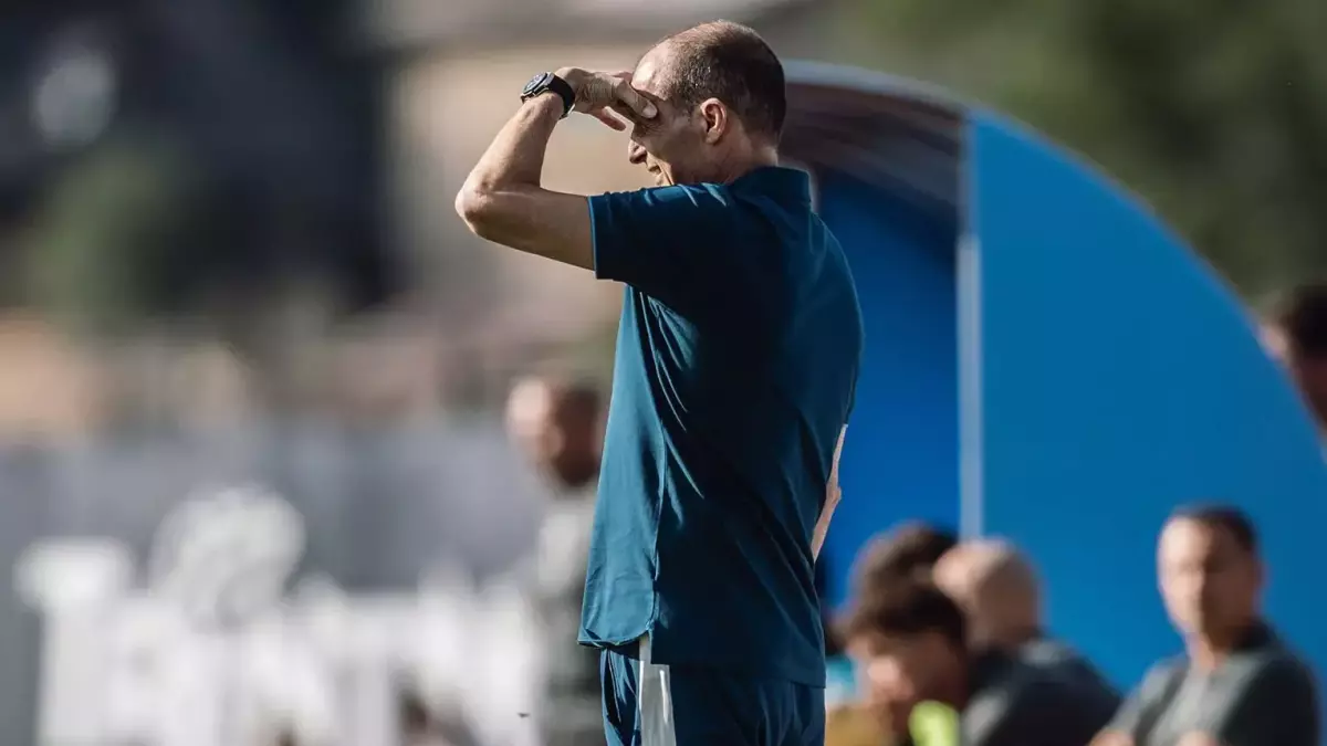 parte male l era allegri al napoli azzurri sconfitti 3 1 dall arezzo in amichevole