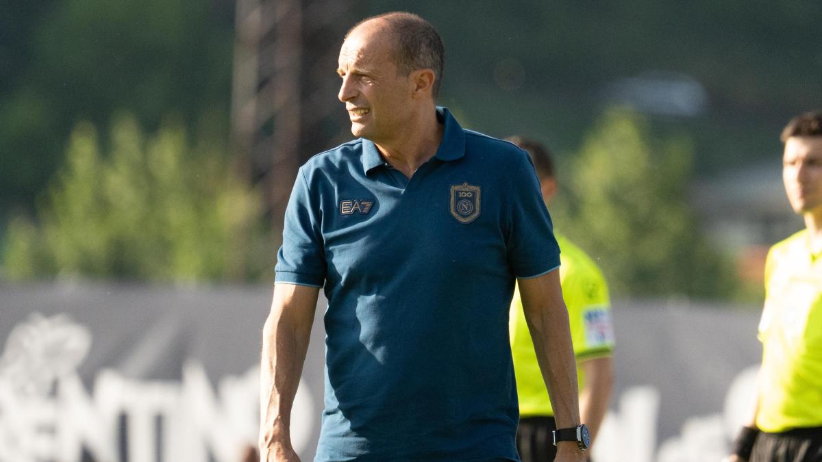 Parte male l'era Allegri al Napoli: azzurri sconfitti 3-1 dall'Arezzo in amichevole