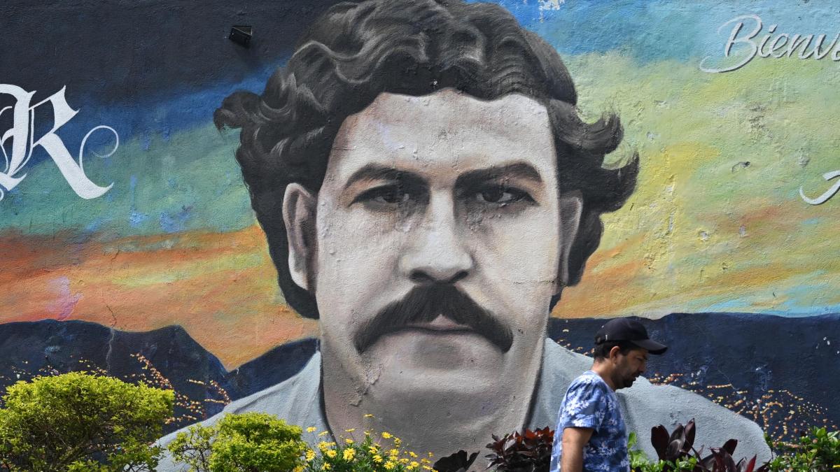 omicidi rapimenti gol e propaganda il calcio ai tempi di pablo escobar da Gazzetta.it omicidi rapimenti gol e propaganda il calcio ai tempi di pablo escobar