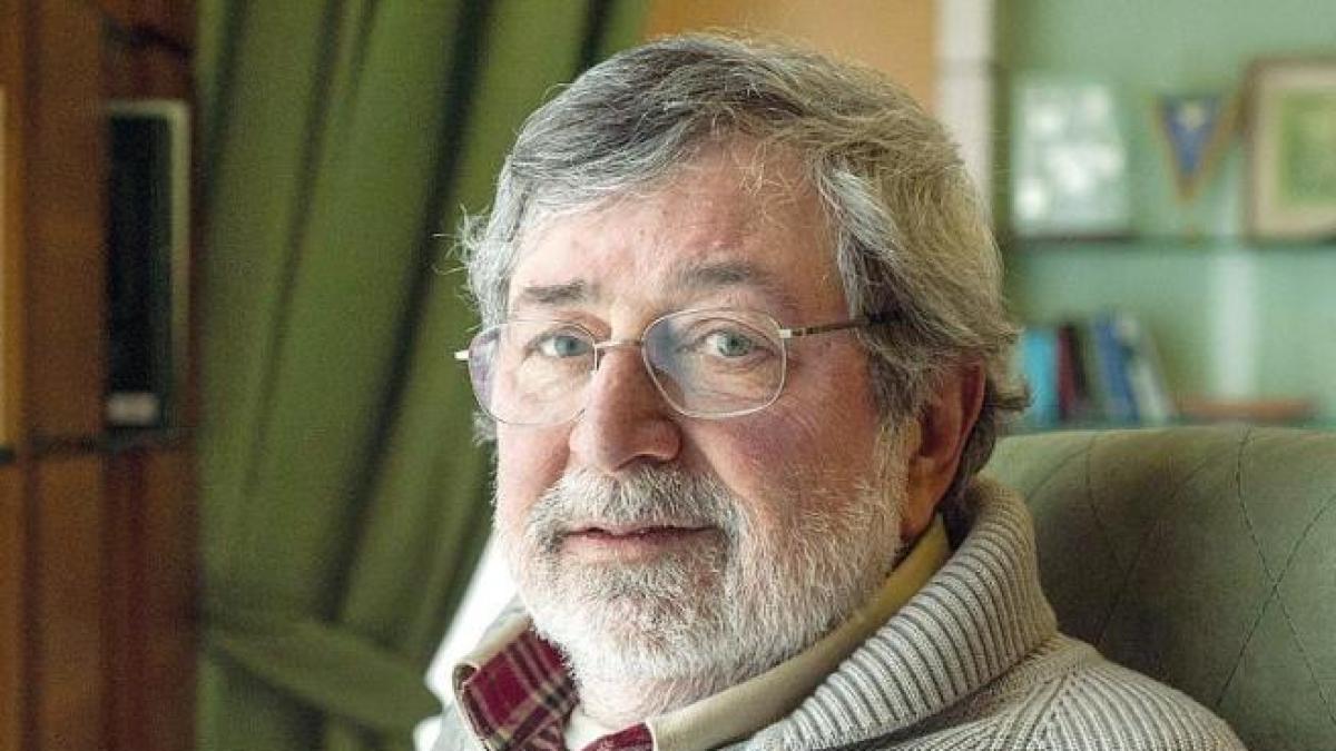 Musica in lutto, è morto uno dei suoi nomi più grandi: Francesco Guccini. Aveva 86 anni