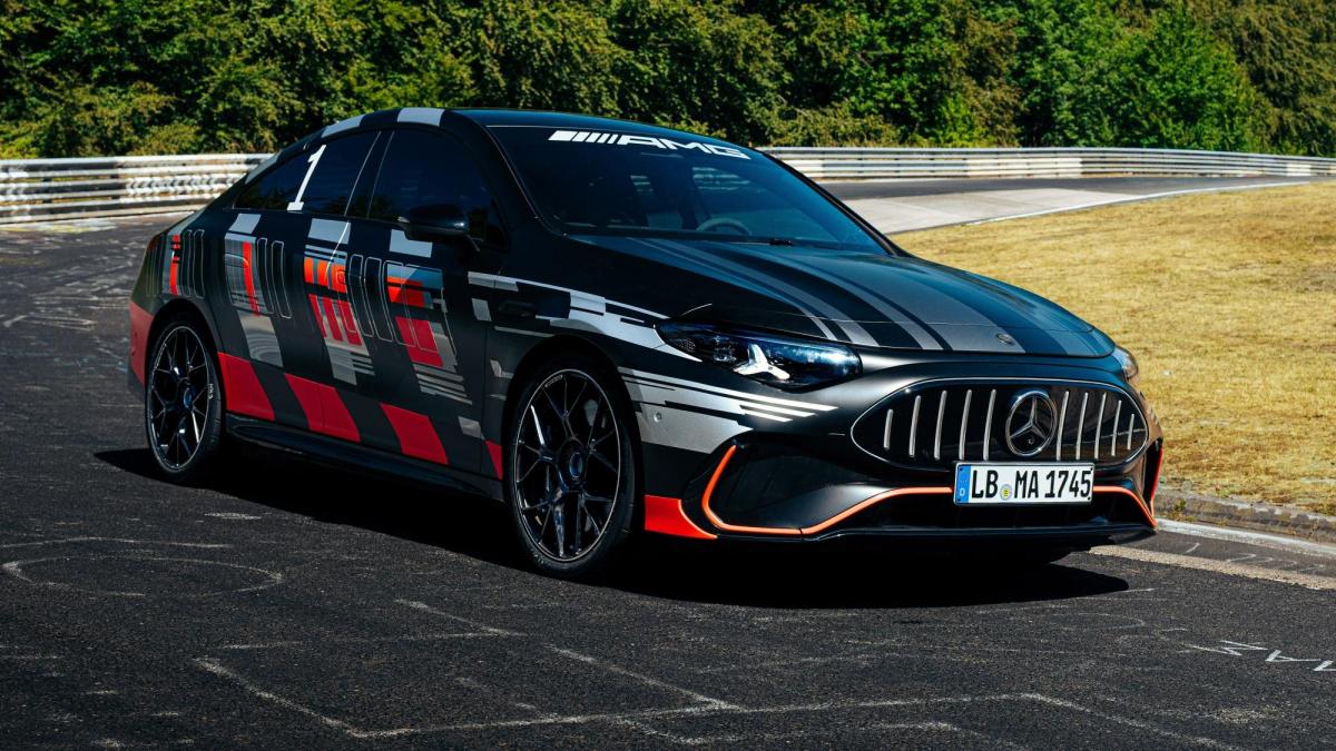 Mercedes-Amg Cla 45, 680 Cv elettrici che valgono il record al Nürburgring