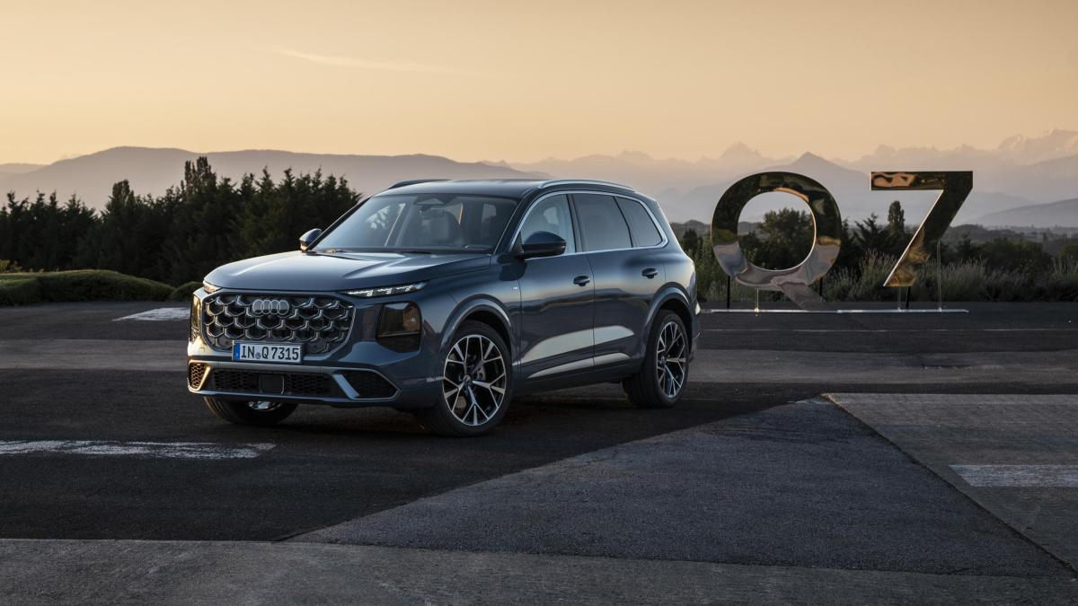 Audi Q7: il Suv dei quattro anelli cambia tutto, come va in strada