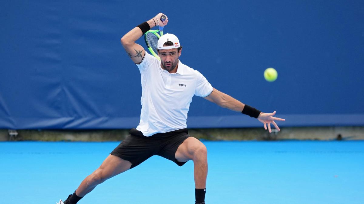 Cincinnati, Berrettini e Darderi eliminati da Lehecka e Hijikata. Soffre, ma avanza Zverev