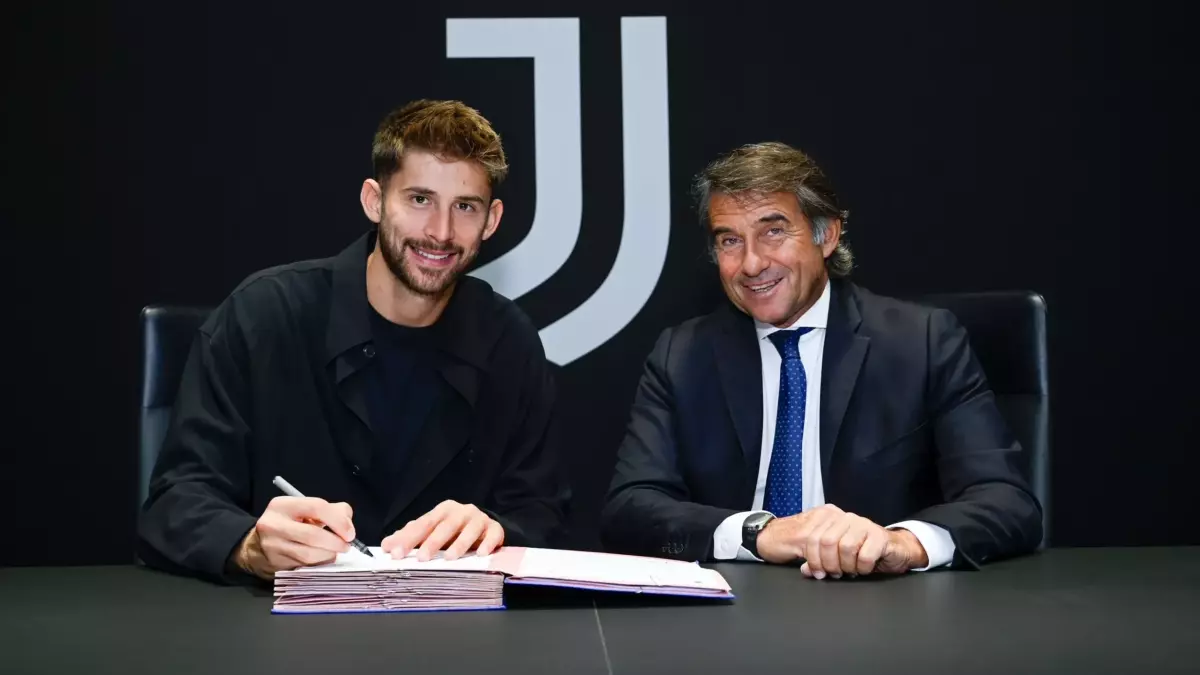 Vicario si presenta: "Avrò grandi responsabilità, ma essere alla Juve è un sogno"
