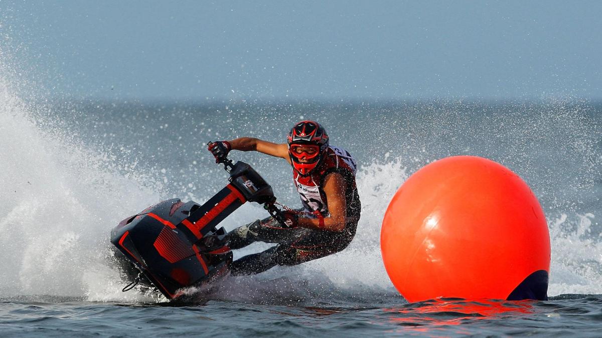 moto d acqua categorie norme spiagge e patente da Gazzetta.it moto d acqua categorie norme spiagge e patente