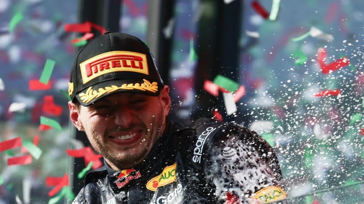 niente addio verstappen rimane in red bull ufficiale il rinnovo fino al 2030