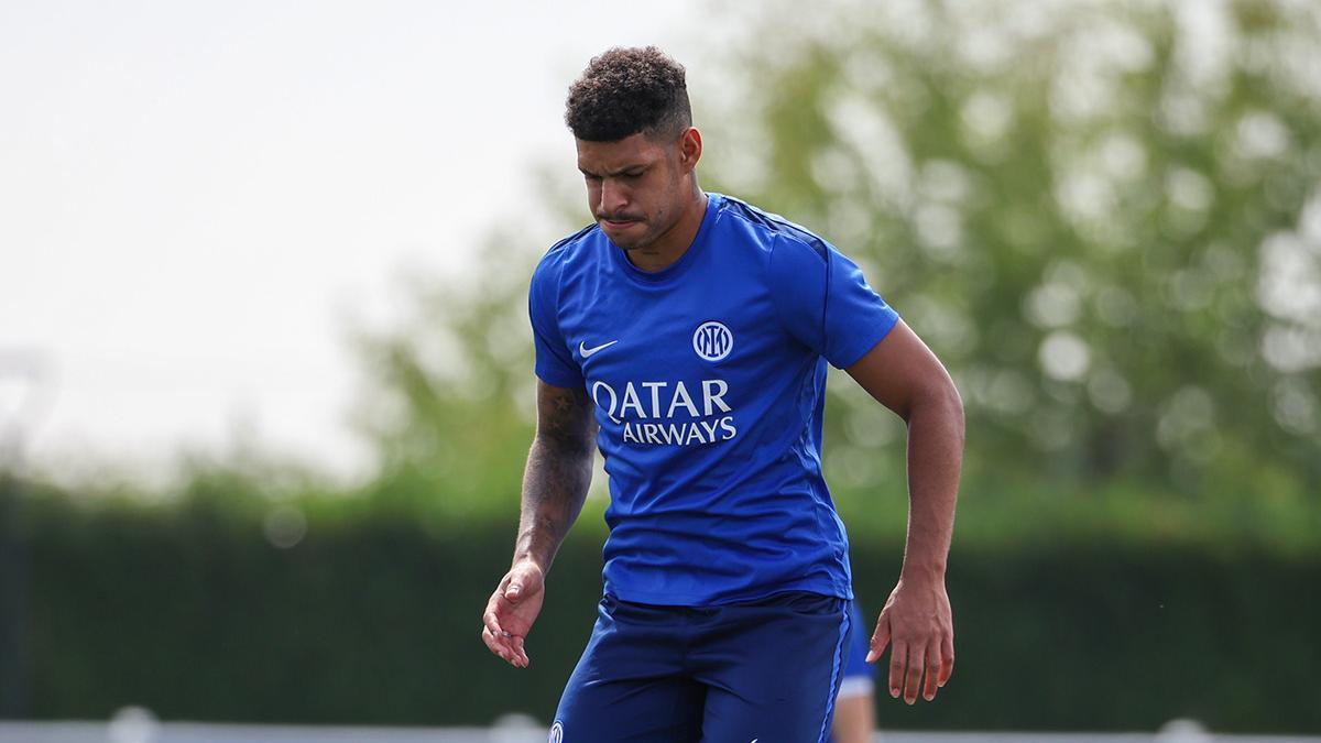 inter jones subito al top pensa gi224 al cagliari squadra al completo per chivu in campo anche luis henrique