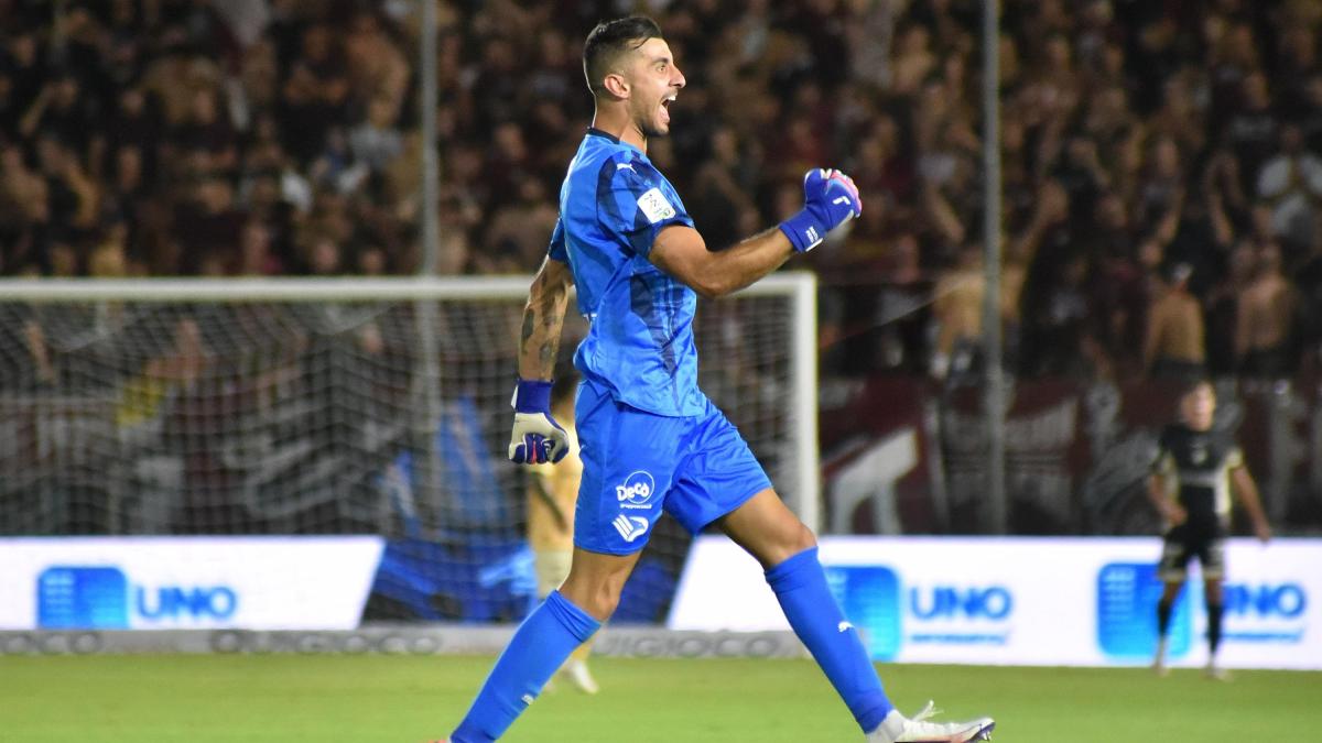 da perin e strefezza per un palermo da a fino a cheddira ad avellino i 10 colpi della serie b da Gazzetta.it da perin e strefezza per un palermo da a fino a cheddira ad avellino i 10 colpi della serie b