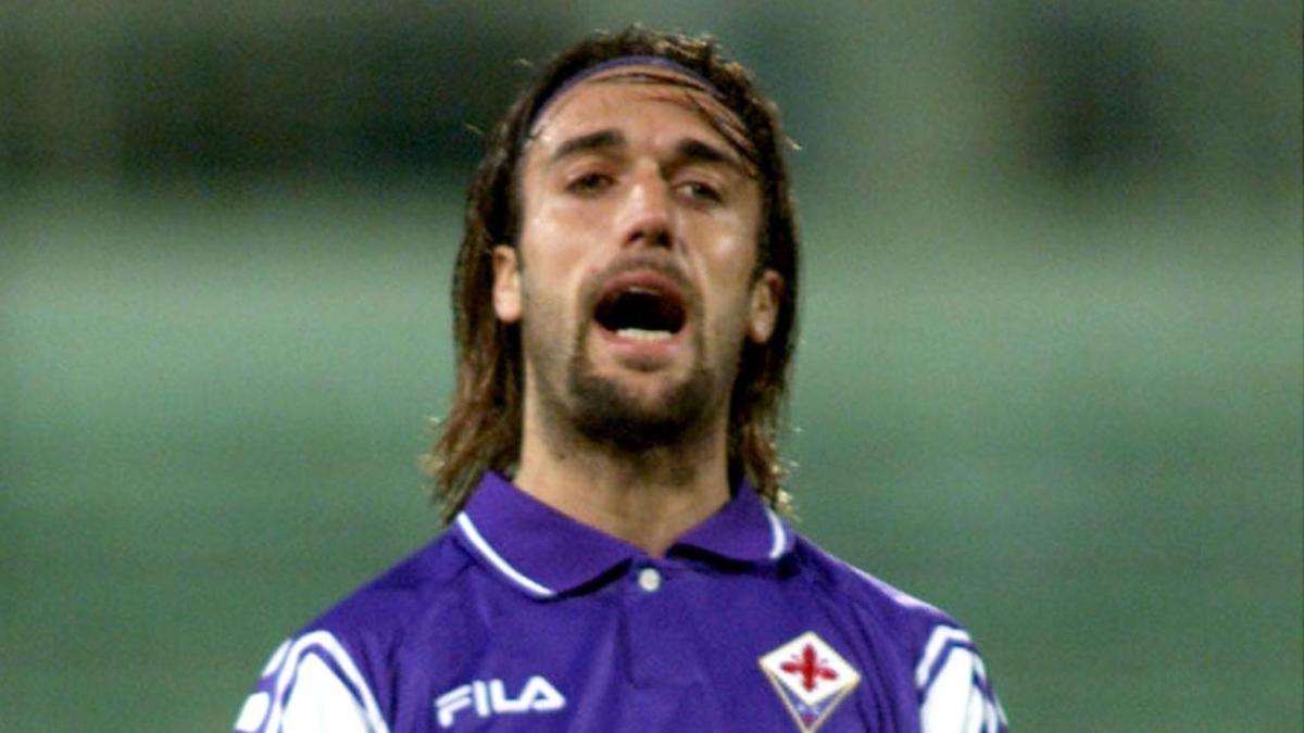 bati e rui costa baggio che abbraccia totti i cori della fiesole firenze e la magia del centenario in campo da Gazzetta.it bati e rui costa baggio che abbraccia totti i cori della fiesole firenze e la magia del centenario in campo