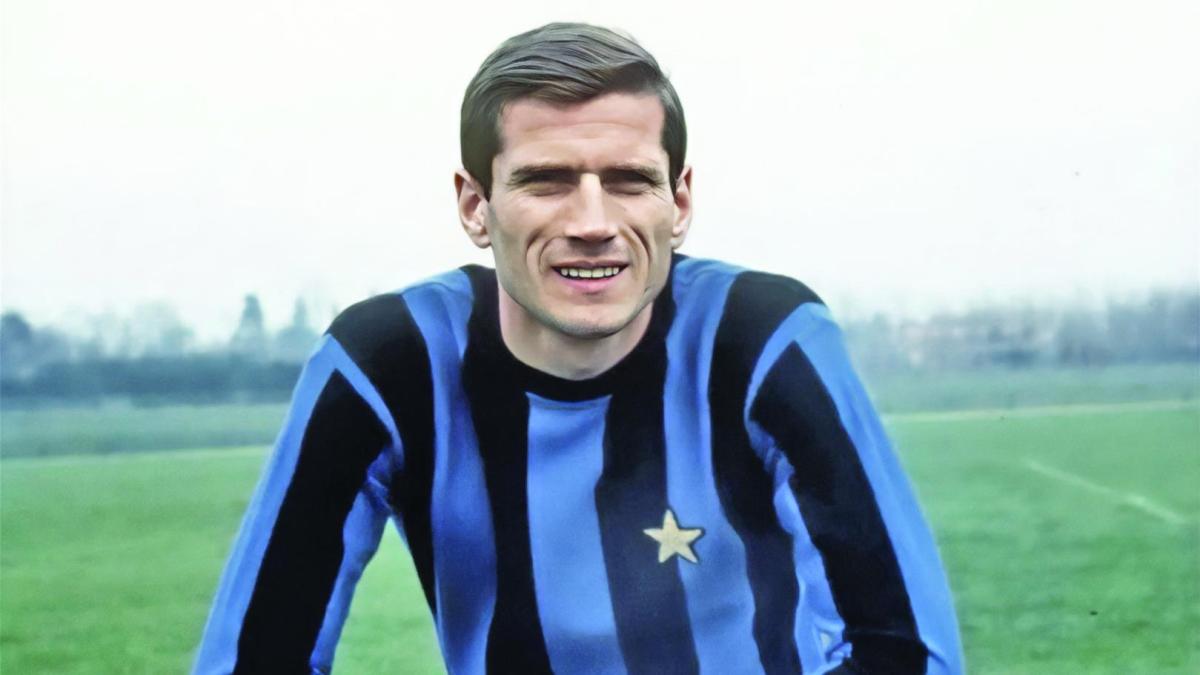 il bar di treviglio l ammazzacristiani il quaderno del mago 20 anni senza facchetti la sua storia segreta da Gazzetta.it il bar di treviglio l ammazzacristiani il quaderno del mago 20 anni senza facchetti la sua storia segreta