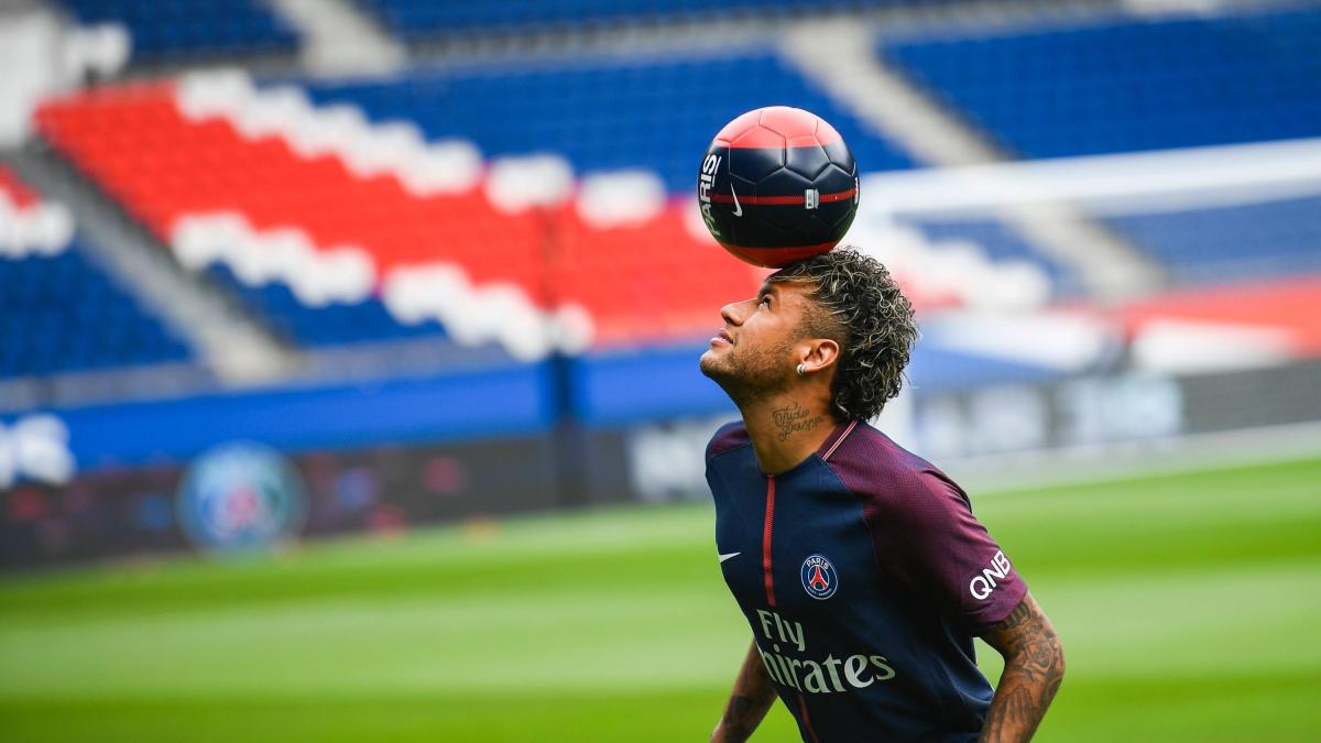 la juve grazie a pogba nel 16 l inter nel 21 oggi il psg che incassa 400 milioni le regine del mercato da Gazzetta.it la juve grazie a pogba nel 16 l inter nel 21 oggi il psg che incassa 400 milioni le regine del mercato