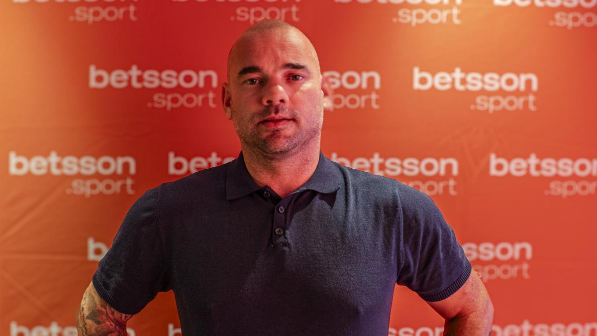 sneijder contro il napoli e il real due opportunit224 per l inter noi del 2010 per242 eravamo migliori da Gazzetta.it sneijder contro il napoli e il real due opportunit224 per l inter noi del 2010 per242 eravamo migliori