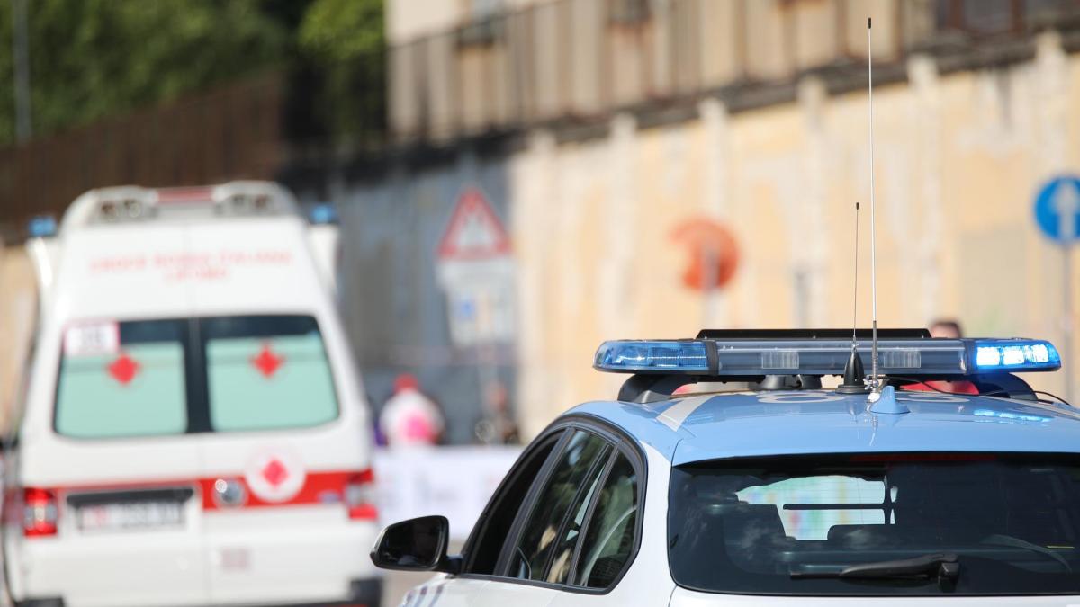 rally 1000 miglia muore travolto da un auto uscita di strada