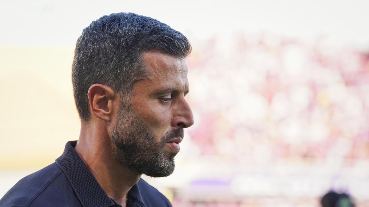dalla lite all esonero ora la fiorentina valuta un azione disciplinare contro grosso da Gazzetta.it dalla lite all esonero ora la fiorentina valuta un azione disciplinare contro grosso