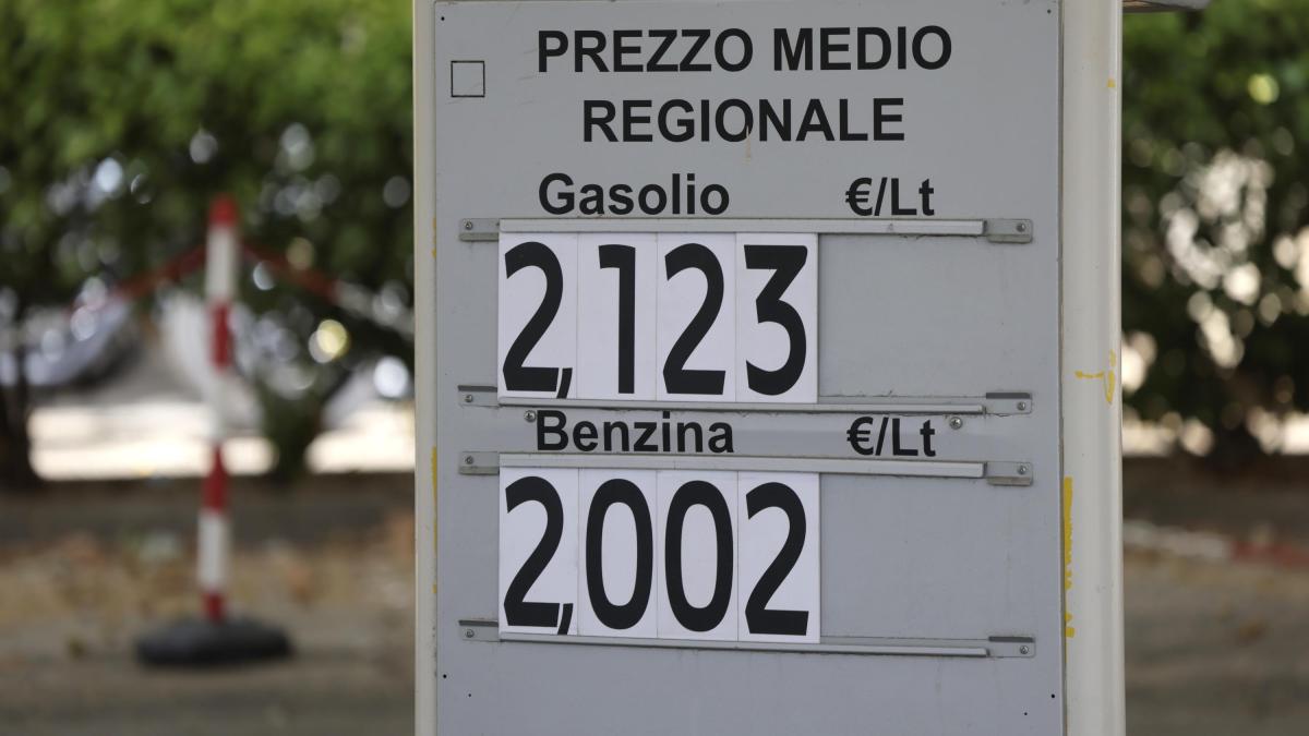 prezzo diesel taglio delle accise prorogato al 17 settembre da Gazzetta.it prezzo diesel taglio delle accise prorogato al 17 settembre