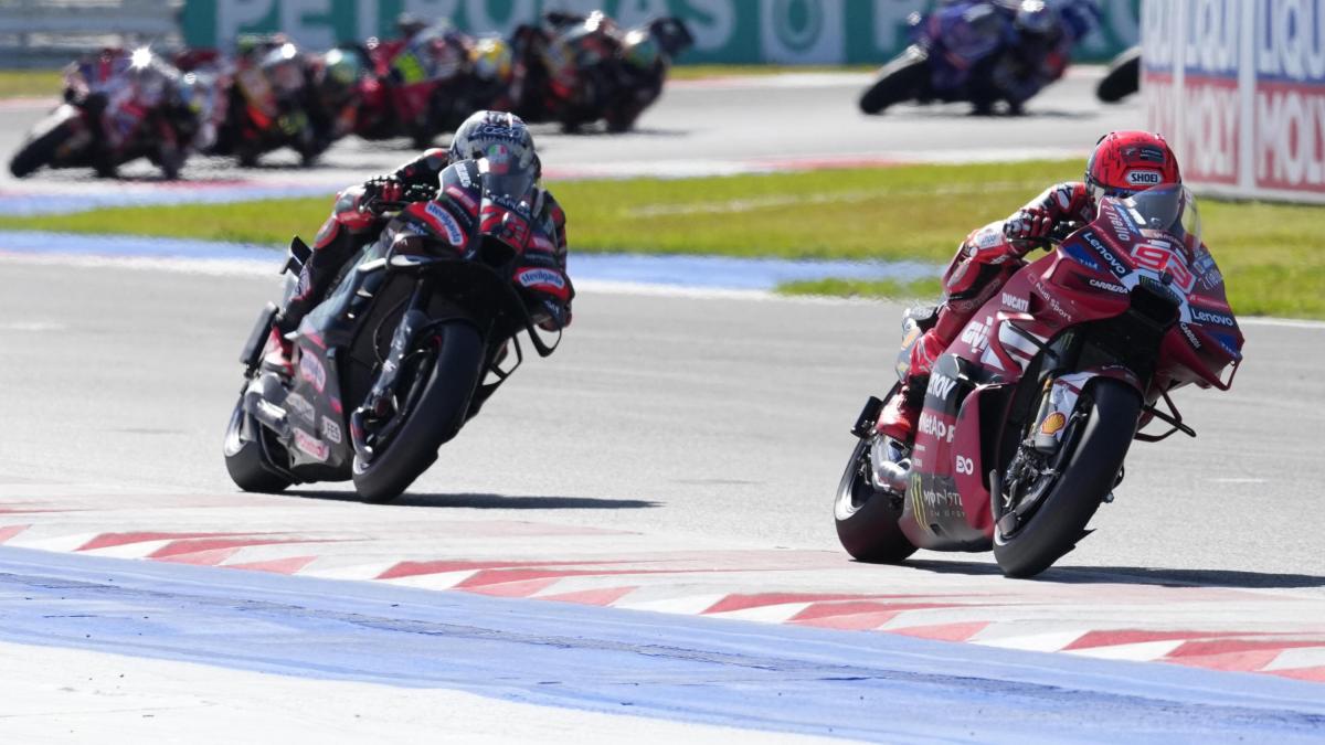 live motogp misano che attesa per la sfida bezzecchi marquez alle 14 il via da Gazzetta.it live motogp misano che attesa per la sfida bezzecchi marquez alle 14 il via