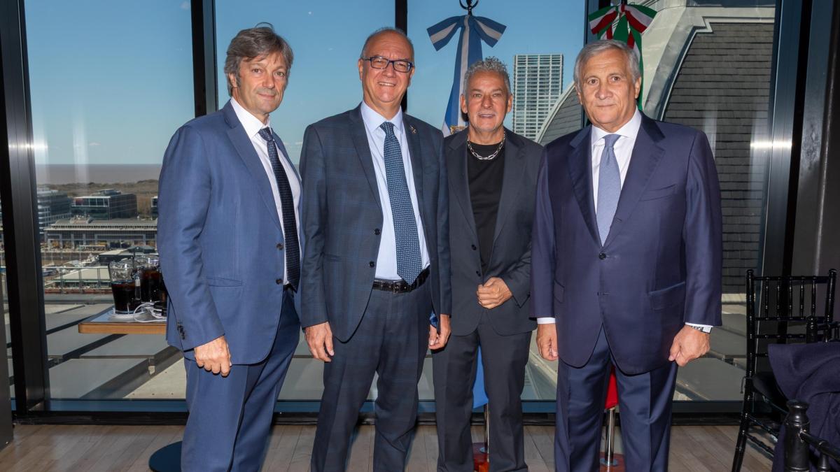 baggio ambasciatore della serie a e del made in italy in sudamerica da Gazzetta.it baggio ambasciatore della serie a e del made in italy in sudamerica