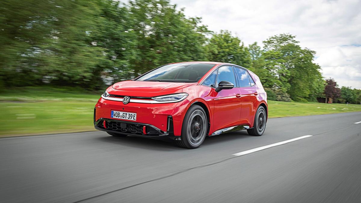 volkswagen id 3 gti la crossover elettrica diventa sportiva da Gazzetta.it volkswagen id 3 gti la crossover elettrica diventa sportiva