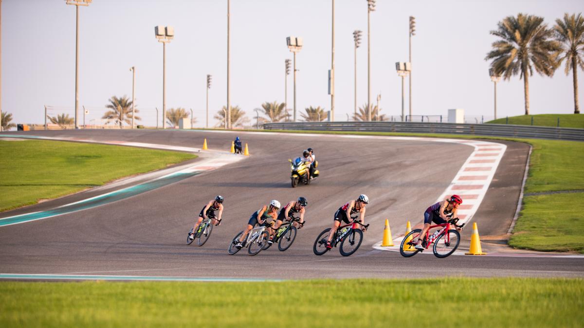 Mondiali Triathlon 2022 Abu Dhabi sul circuito di Yas Marina favoriti