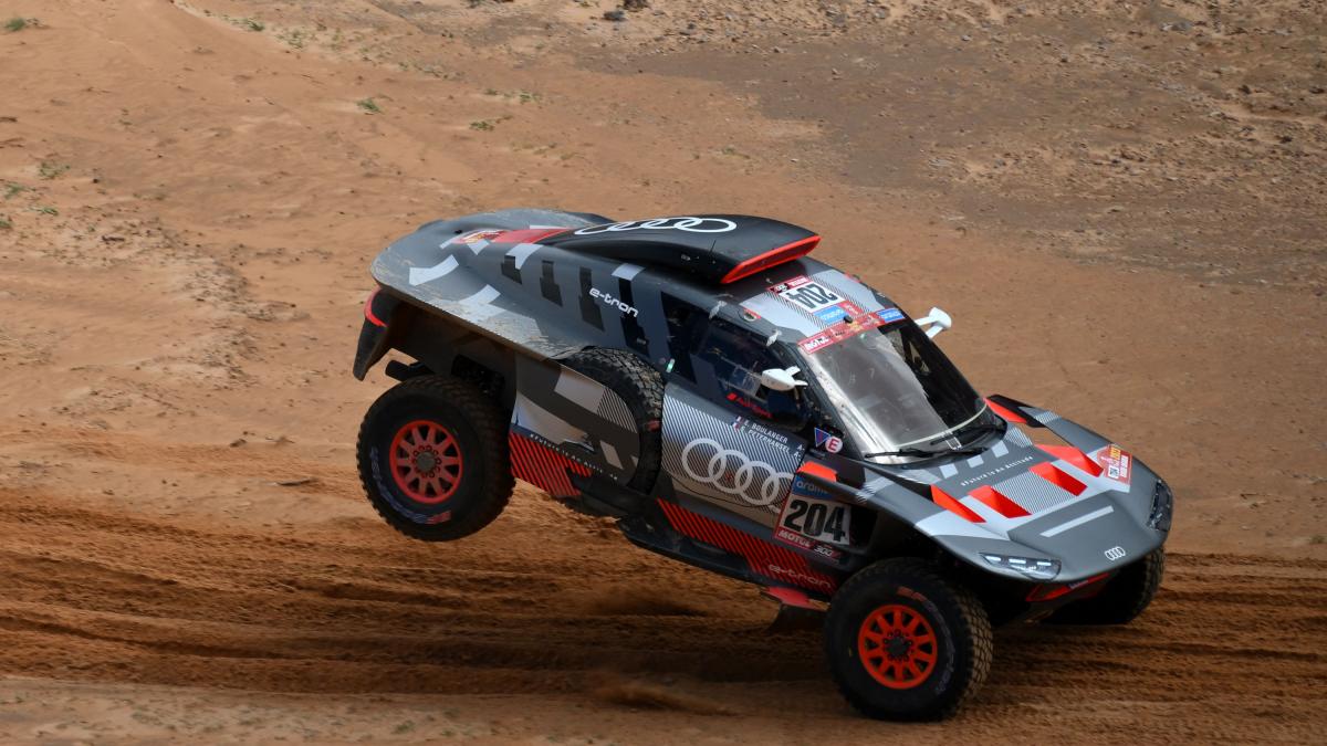 Dakar Auto 2023 Incidente E Ritiro Per Peterhansel Guaio Audi Anche 
