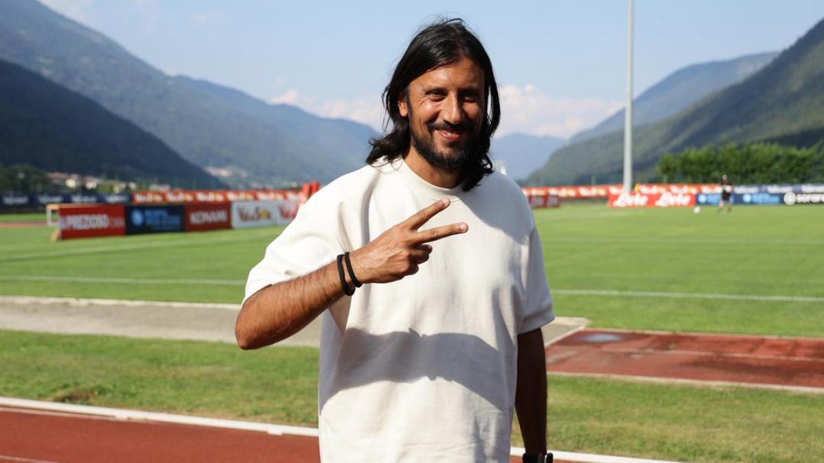 Zaccardo: "La mia autorete ci fece vincere il Mondiale. E ho consigliato io Kvara al Napoli" Zaccardo: "La mia autorete ci fece vincere il Mondiale. E ho consigliato io Kvara al Napoli"