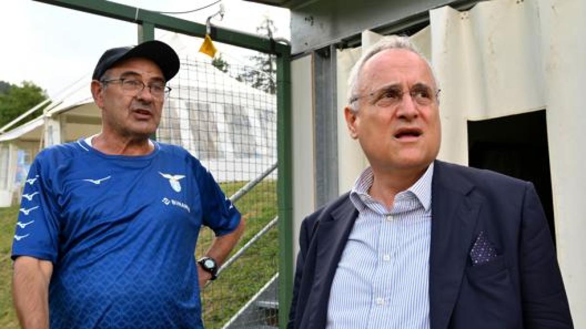 Sarri-Lazio, è davvero finita: trovato l'accordo per la risoluzione. Ora via libera a Gattuso