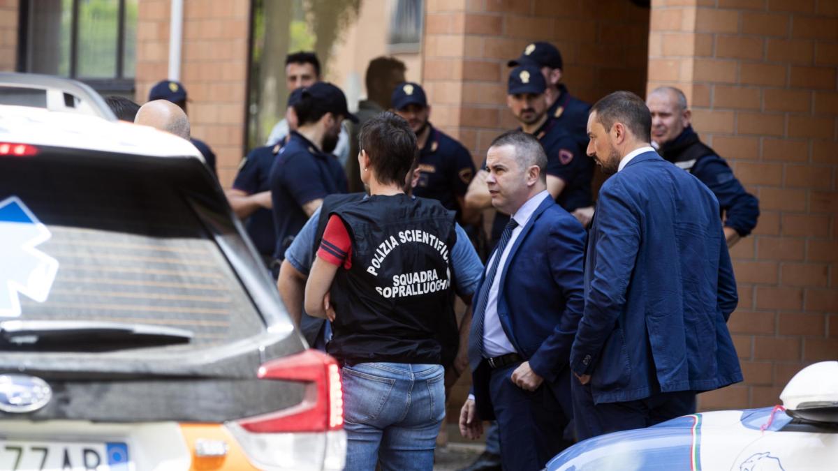 The policewoman was killed in Rome in her building, and the killer was ...
