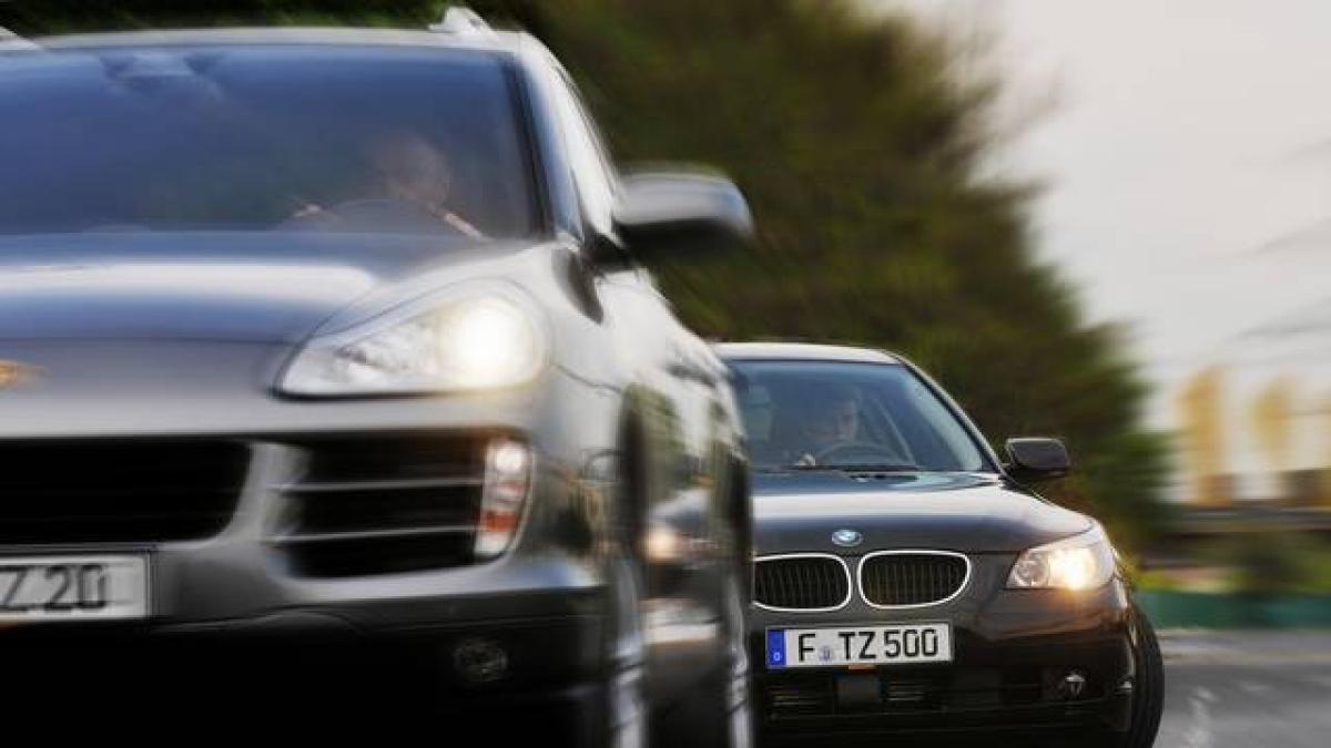 come dovrebbero guidare gli automobilisti secondo un istruttore di guida sicura da Gazzetta.it come dovrebbero guidare gli automobilisti secondo un istruttore di guida sicura
