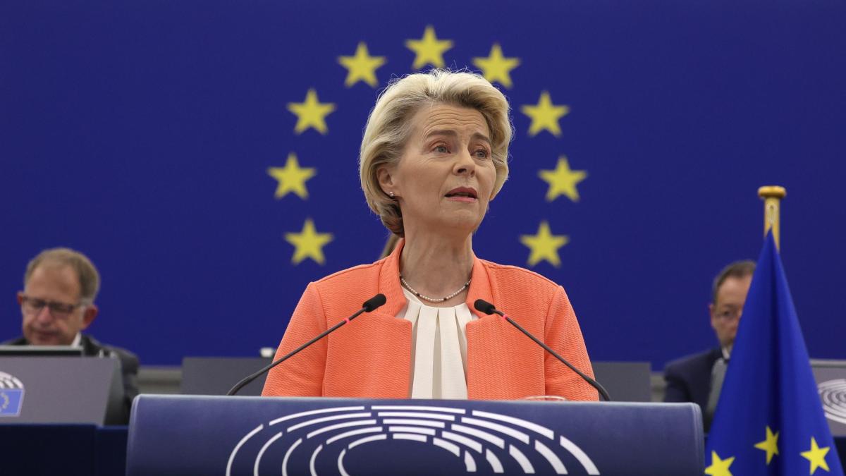 Von der Leyen, inchiesta sulle auto cinesi: Prezzi artificialmente bassi