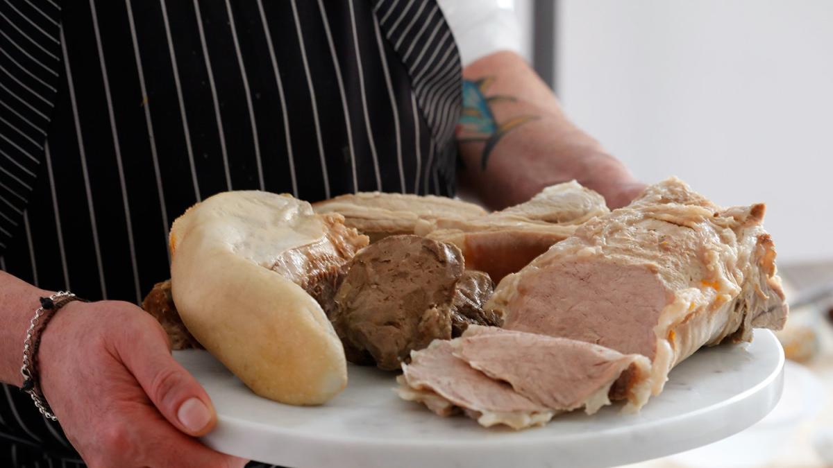 Bollito misto alla piemontese ricetta di Chef Palluda, calorie, virtù