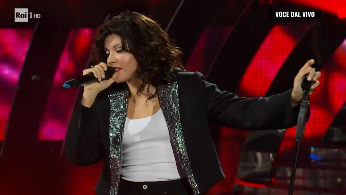 Tale e Quale Show 2024: Amelia Villano vince la puntata del 18 ottobre