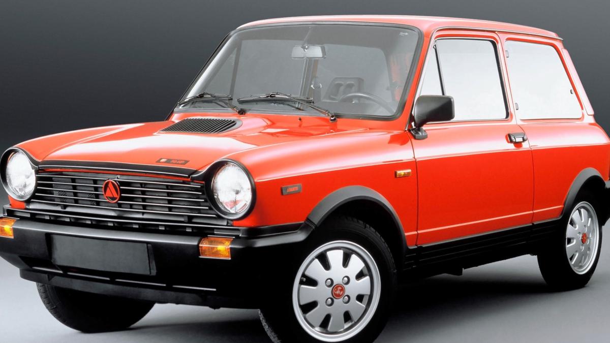 Autobianchi A112, la storia di una geniale utilitaria