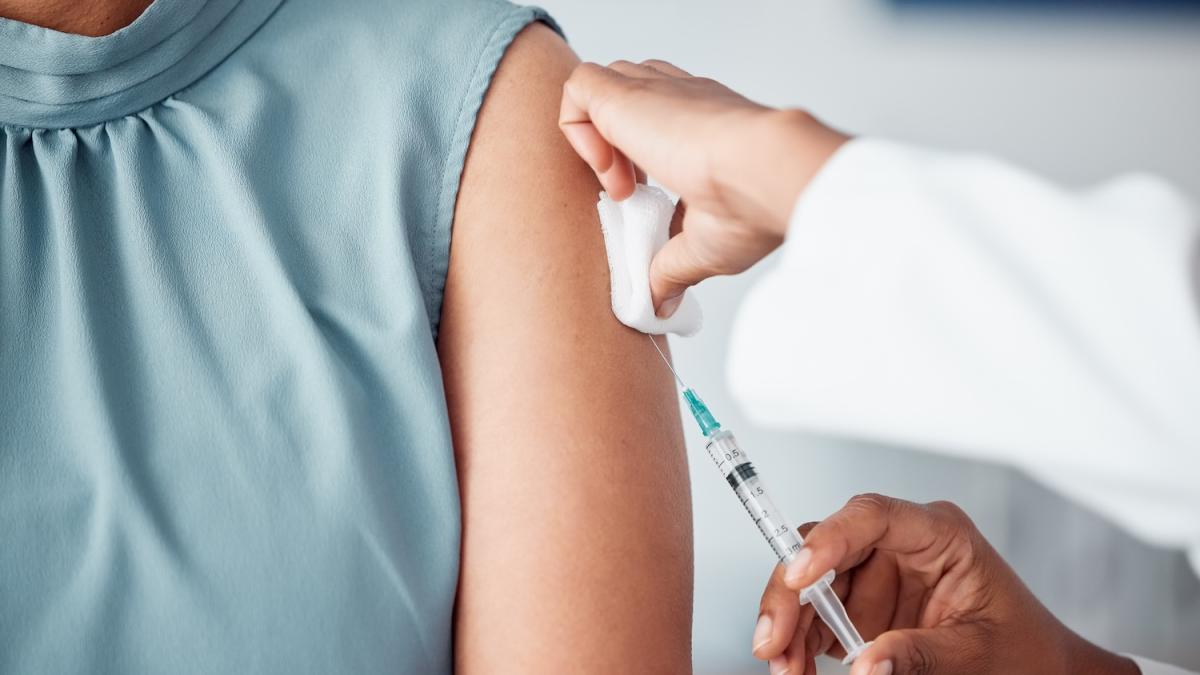 I vaccini consigliati per i viaggi a medio e lungo raggio