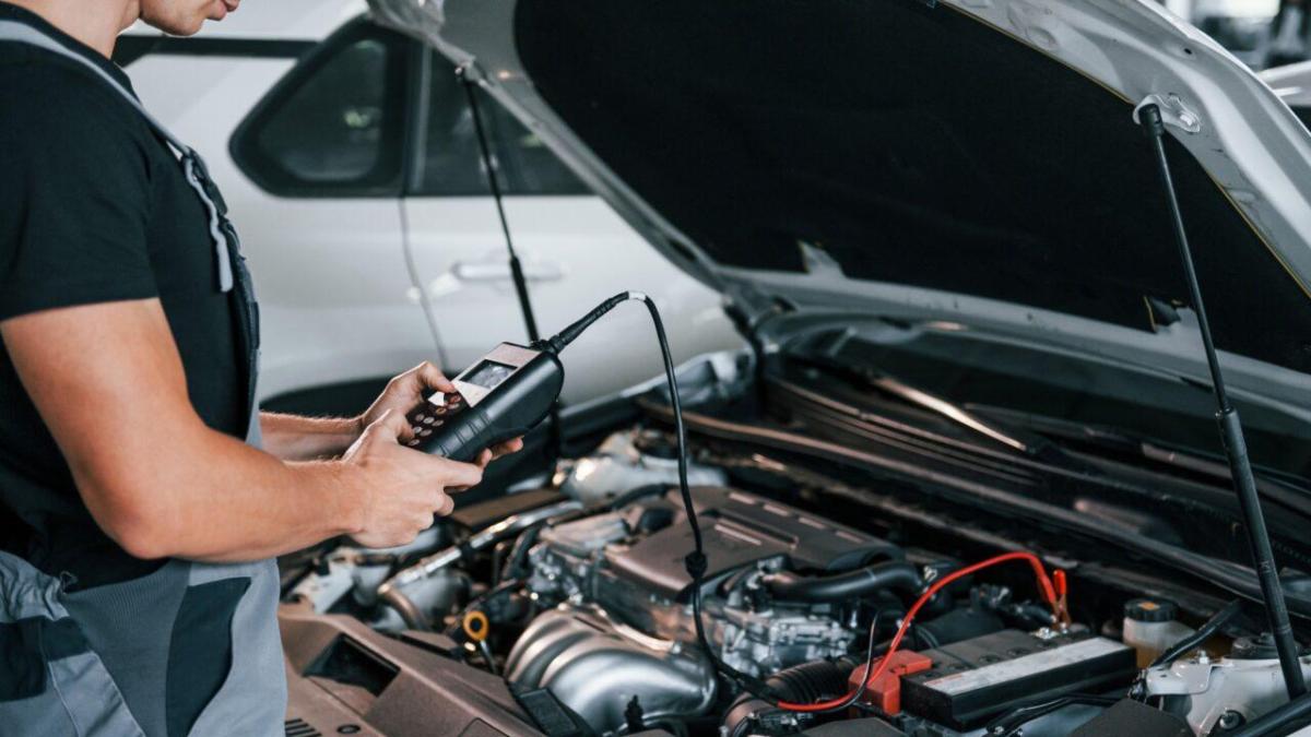 Perché si ripara l'auto molto vecchia invece di cambiarla