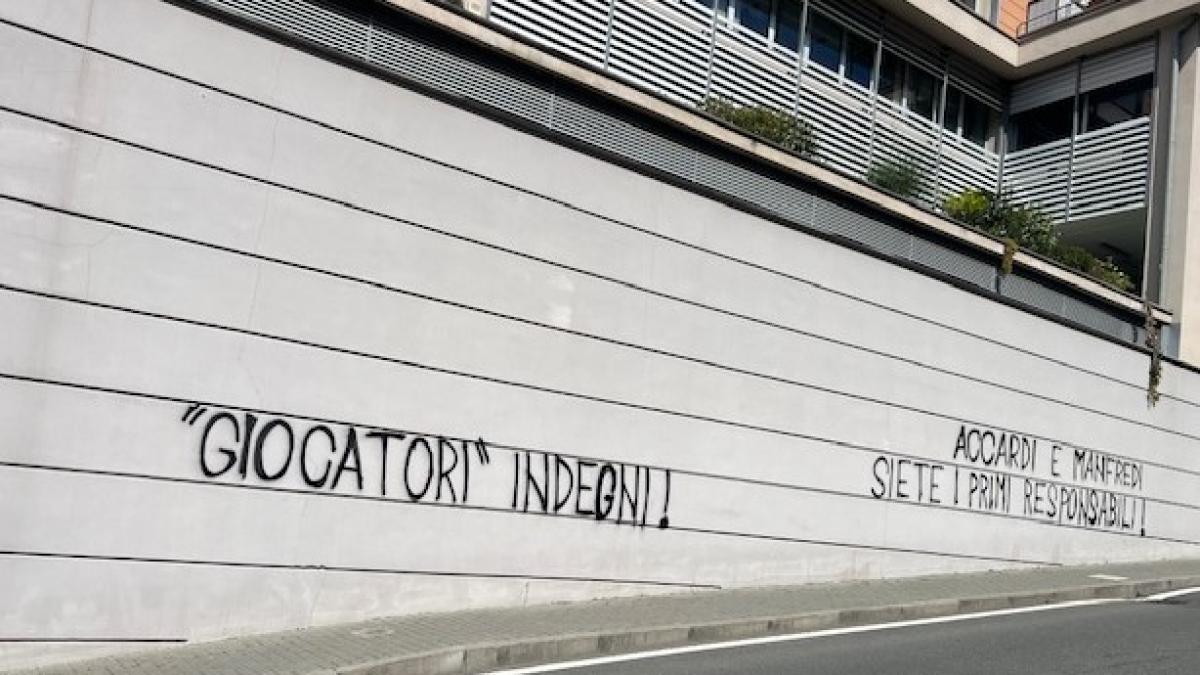 Samp, incubo Serie C: giocatori sotto scorta, minacce e futuro a rischio. E la piazza sogna Mancini