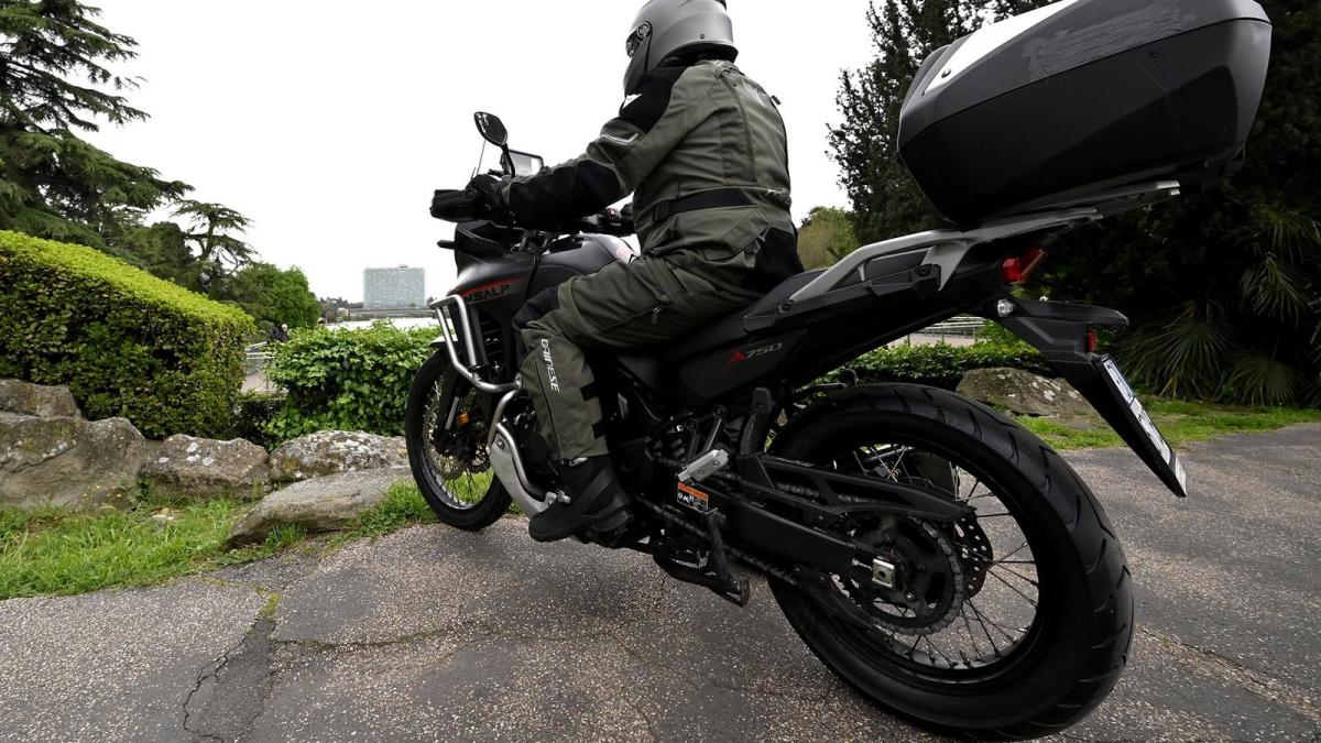 Pirelli Scorpion Trail III: primo contatto sulla Honda Transalp