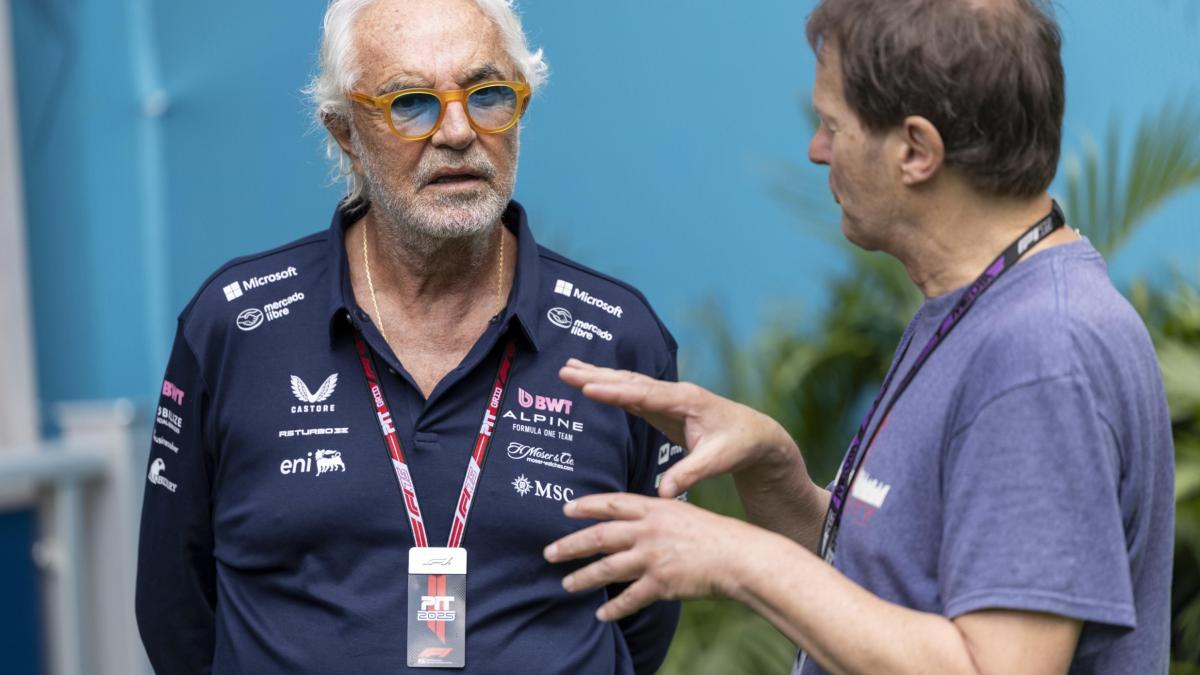 Alpine, un altro terremoto dopo i risultati disastrosi: Oakes lascia, Briatore team principal