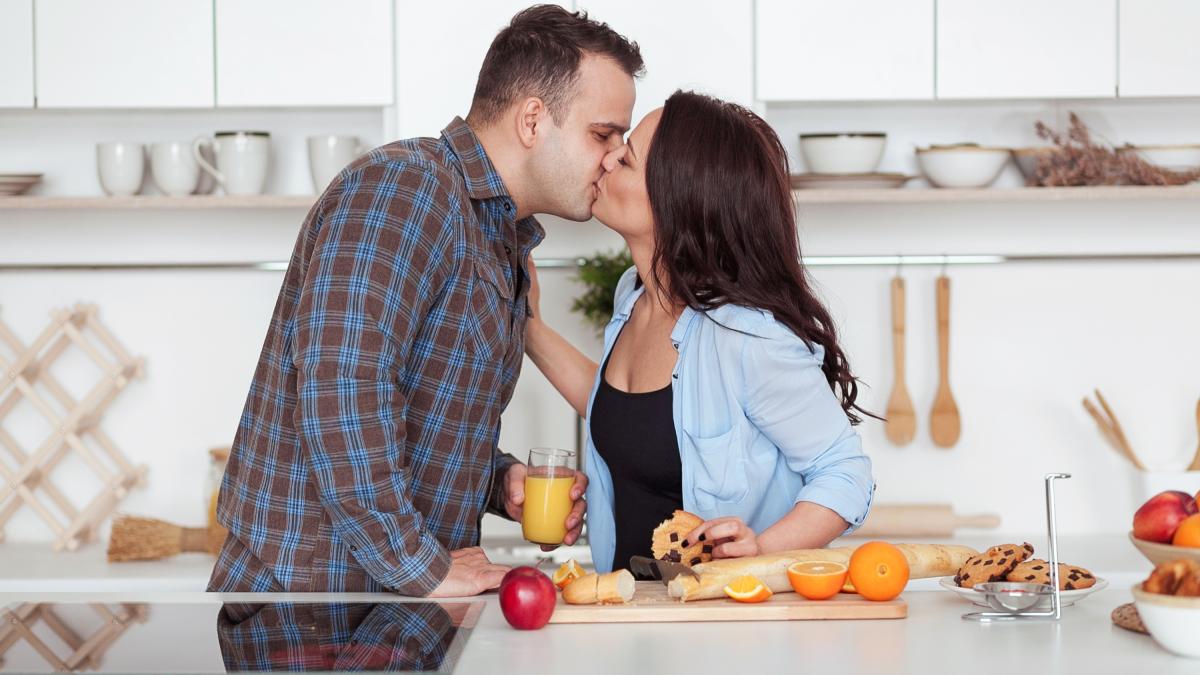 I celiaci possono baciare chi ha appena mangiato glutine? La risposta degli esperti I celiaci possono baciare chi ha appena mangiato glutine? La risposta degli esperti