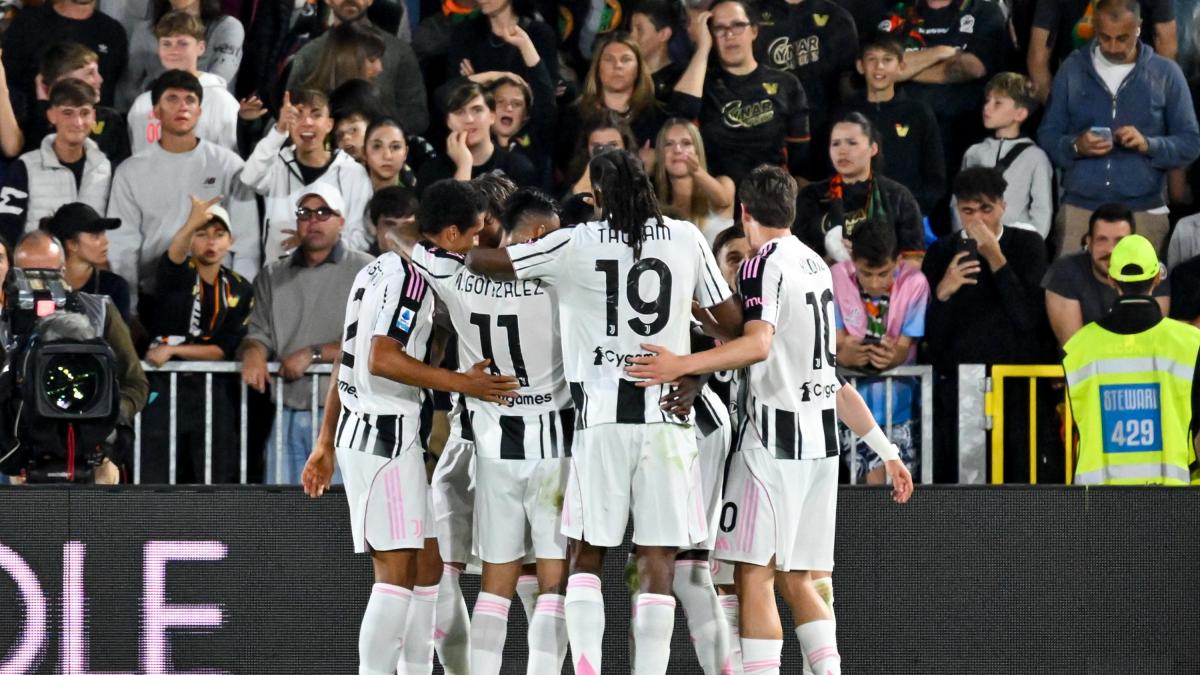 LIVE Venezia-Juve 1-2 all'intervallo: gol-lampo di Fila, poi Yildiz e Kolo la ribaltano