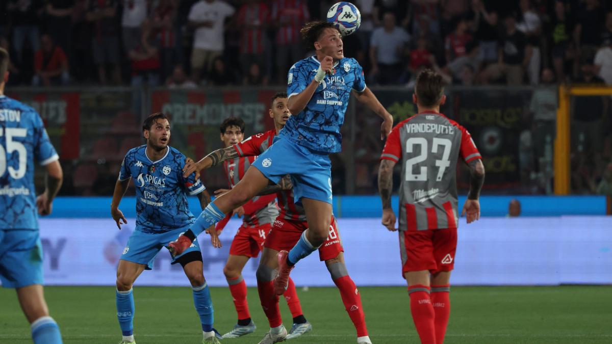 Spezia, che occasione! Basta il pari per tornare in A. Le chiavi della sfida alla Cremonese Spezia, che occasione! Basta il pari per tornare in A. Le chiavi della sfida alla Cremonese