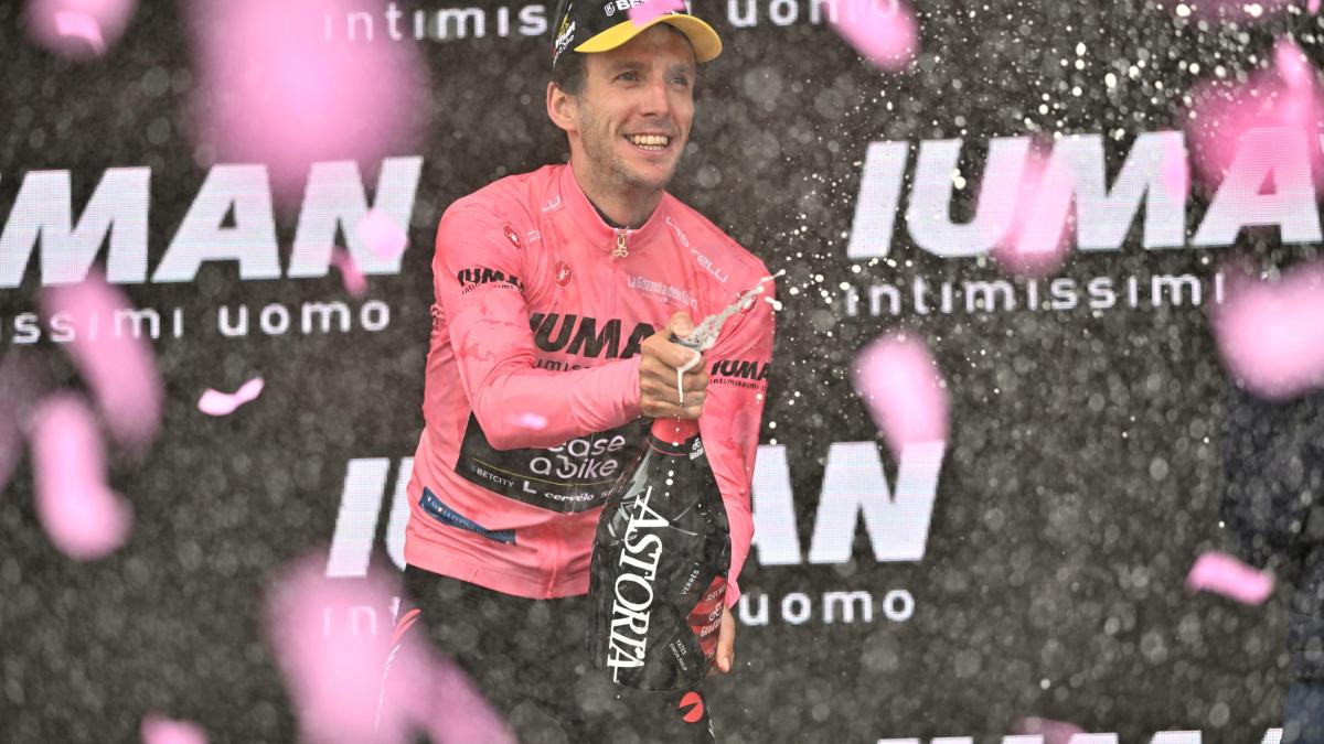 Yates, capolavoro e rivincita: Del Toro e Carapaz fanno il Giro, lui lo vince in un giorno Yates, capolavoro e rivincita: Del Toro e Carapaz fanno il Giro, lui lo vince in un giorno