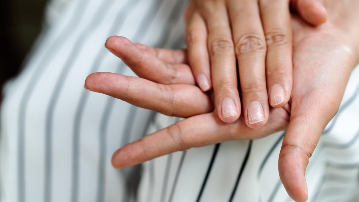 Cinque vitamine e minerali per avere unghie più sane e forti Cinque vitamine e minerali per avere unghie più sane e forti