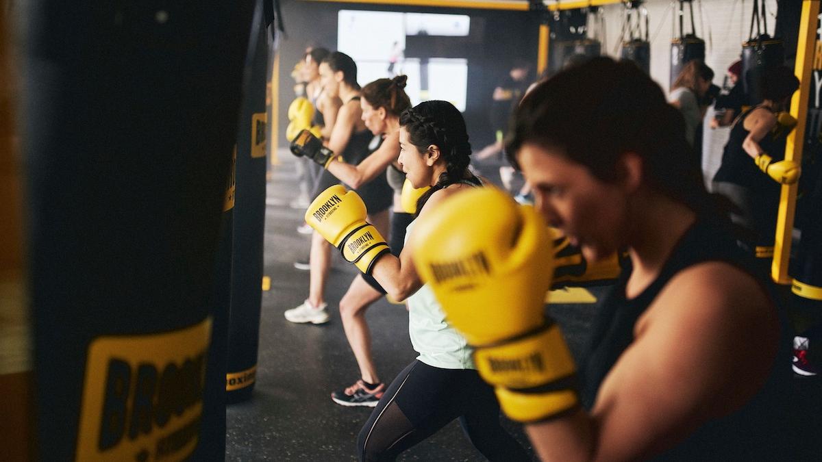 Brooklyn Fitboxing: l’allenamento che unisce energia, musica e fun Brooklyn Fitboxing: l’allenamento che unisce energia, musica e fun