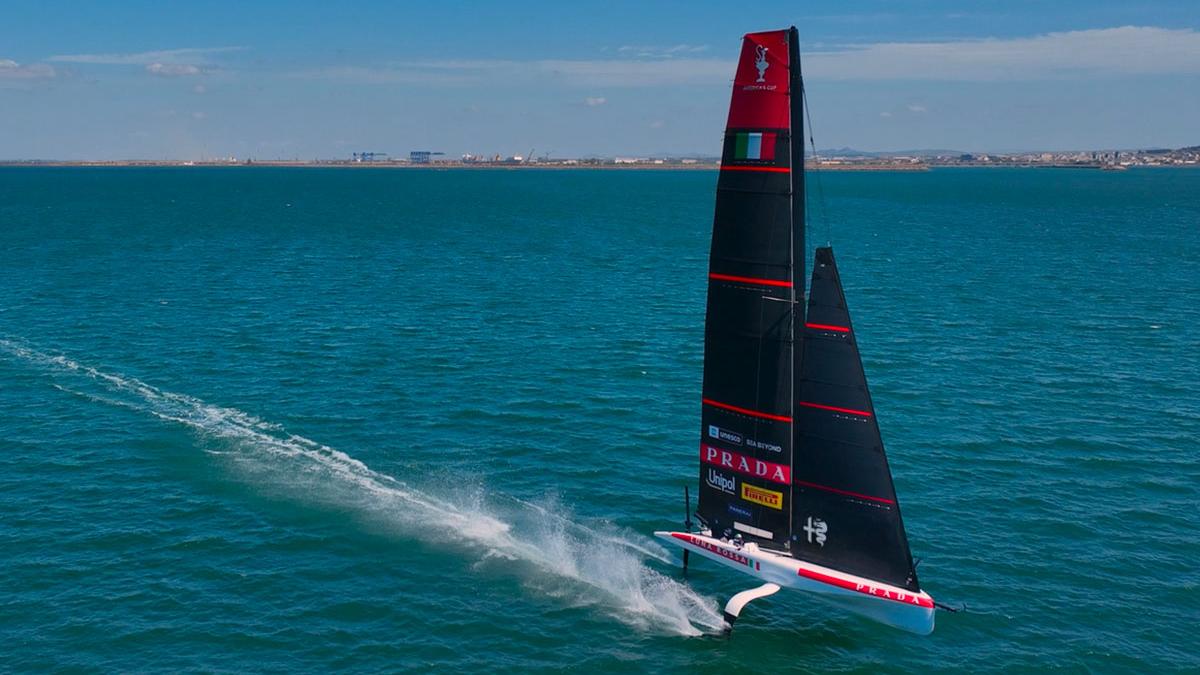 alfa romeo sbarca in coppa america 232 partner ufficiale di luna rossa