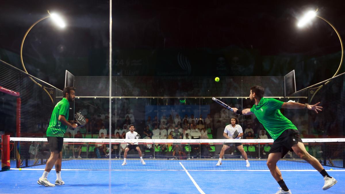 Roma, nessuna sorpresa tra i big agli ottavi. Carraro: “Padel alle Olimpiadi se…” Roma, nessuna sorpresa tra i big agli ottavi. Carraro: “Padel alle Olimpiadi se…”