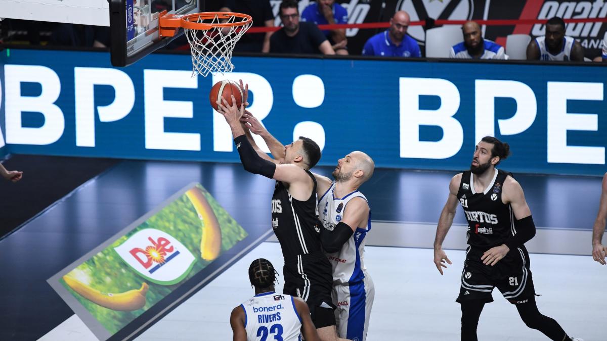 Bologna non si ferma: batte di nuovo Brescia e si regala due match point scudetto Bologna non si ferma: batte di nuovo Brescia e si regala due match point scudetto