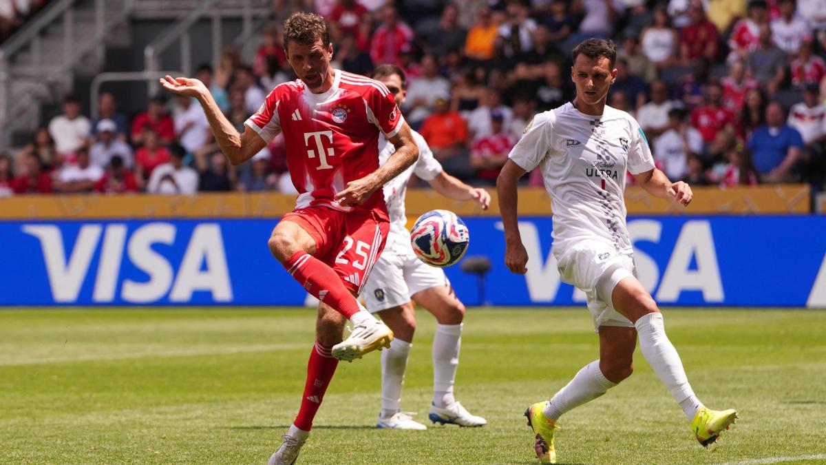 Bayern, ci vuole subito il pallottoliere: ne segna 10 ai dilettanti dell Bayern, ci vuole subito il pallottoliere: ne segna 10 ai dilettanti dell