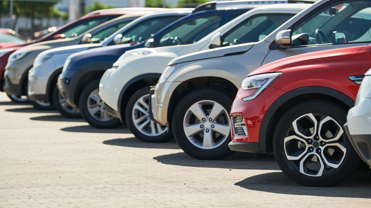 auto usate vola il mercato questione di prezzo e dimensioni